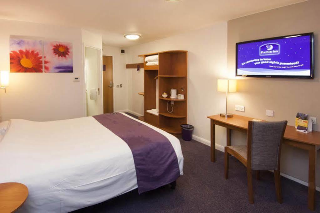 Premier Inn Челмсфорд Екстер'єр фото