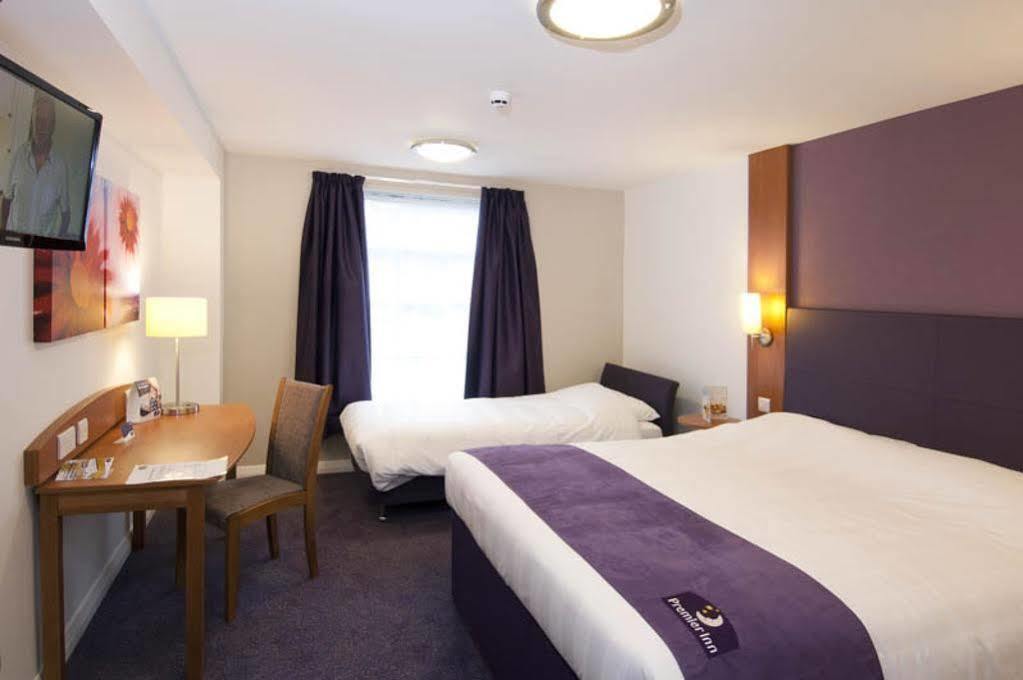 Premier Inn Челмсфорд Екстер'єр фото