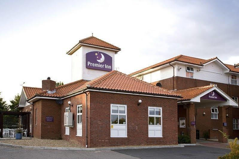 Premier Inn Челмсфорд Екстер'єр фото
